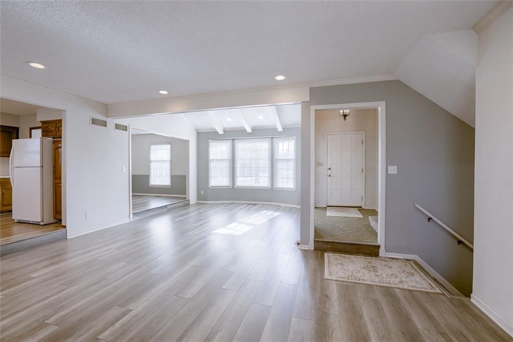 6400 W 159th Terrace — photo 5