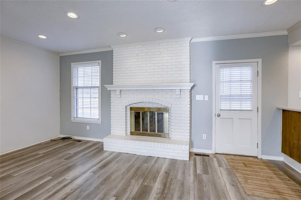 6400 W 159th Terrace — photo 8