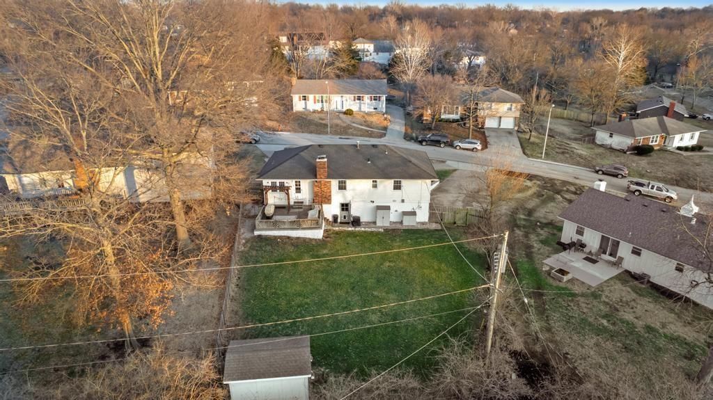 10926 Bales Avenue — photo 41