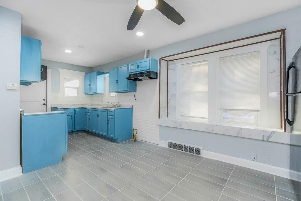 1511 N 24th Street — photo 9