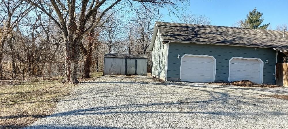 620 E 27th Street — photo 3