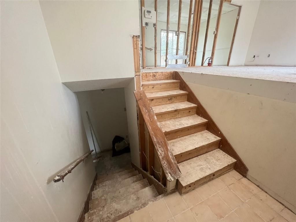 721 Deerfield Street — photo 5