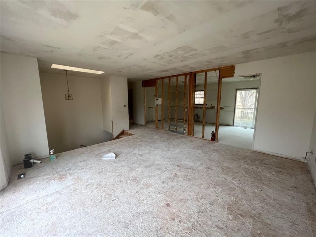 721 Deerfield Street — photo 8