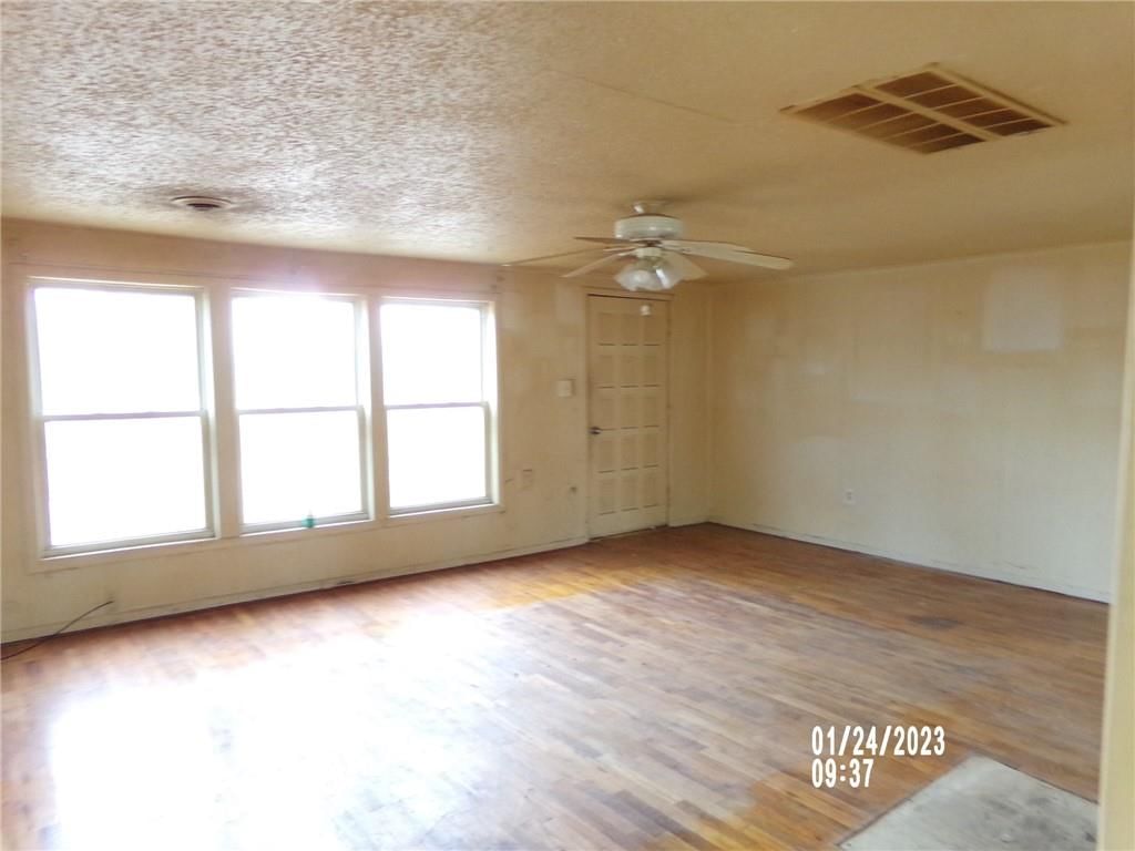 919 Ellsworth Street — photo 5
