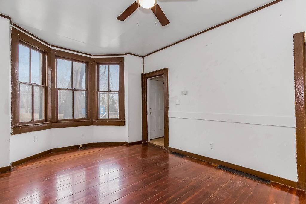 629 Oak Avenue — photo 8