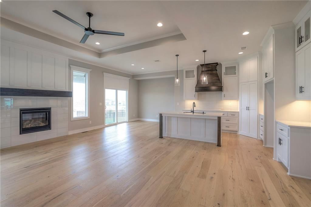 17384 S Hall Street — photo 21