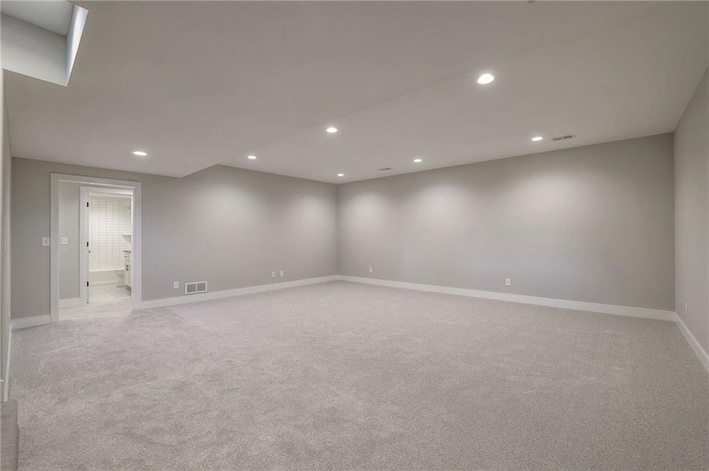 17384 S Hall Street — photo 48