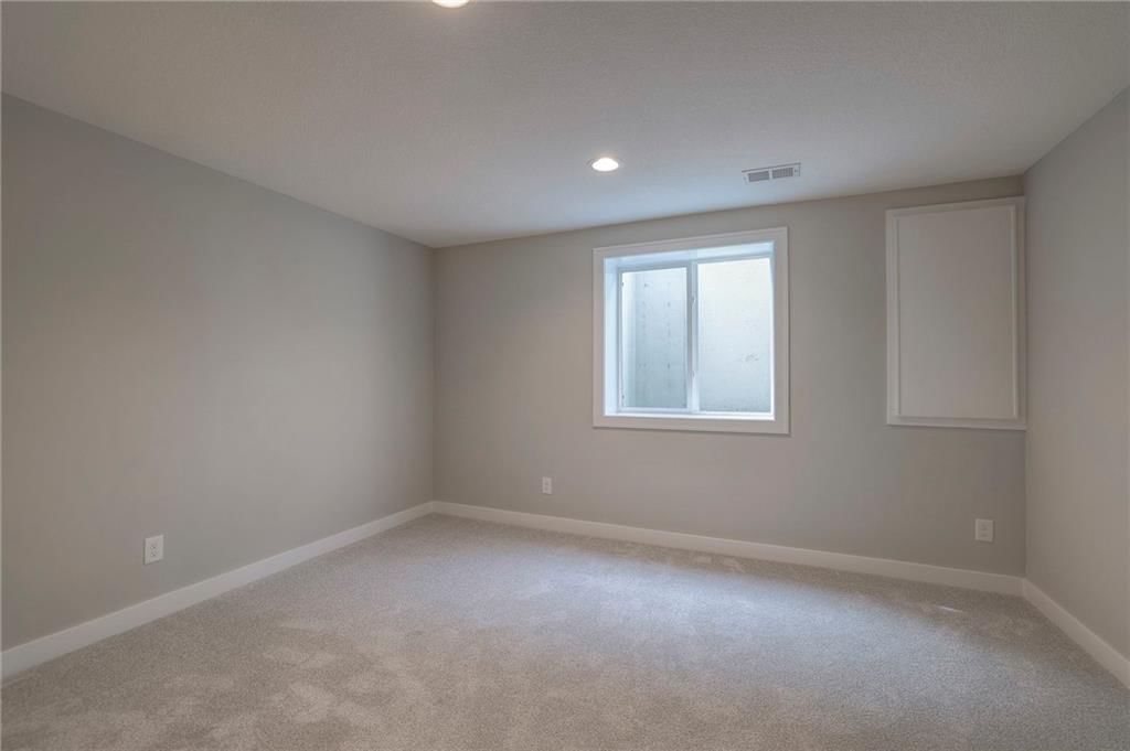 17384 S Hall Street — photo 56