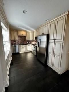 1712 E T C LEA Road — photo 8