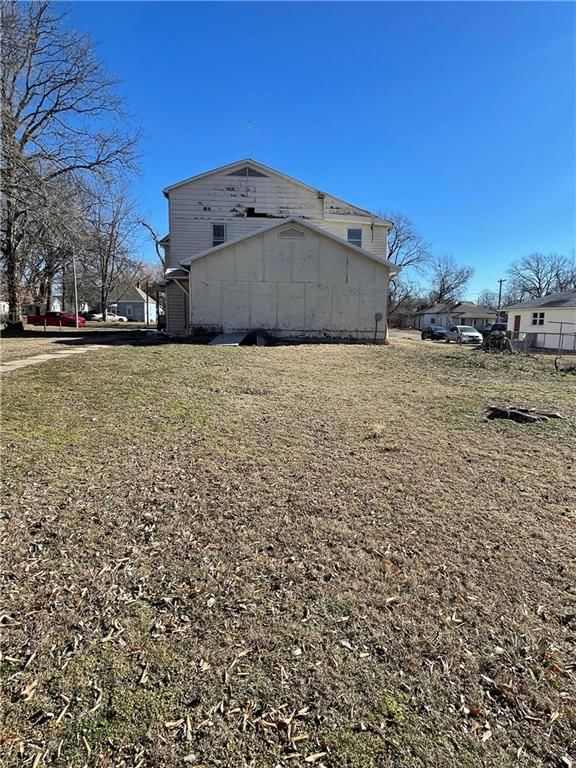 309 S Osage Street — photo 6
