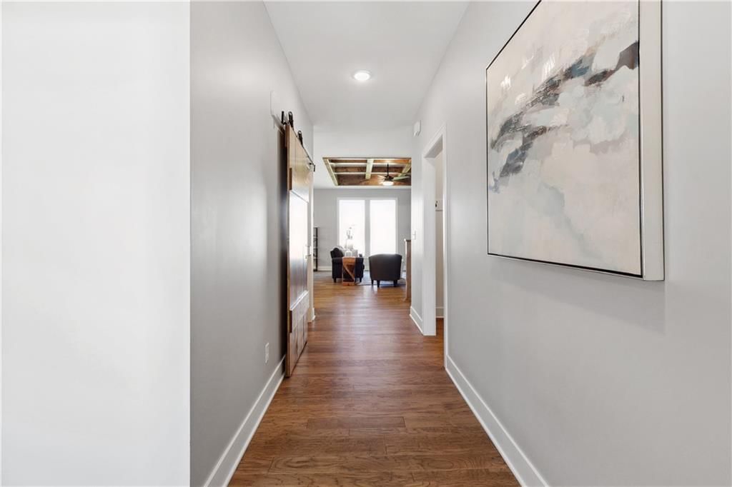 1205 Morgan Drive — photo 3