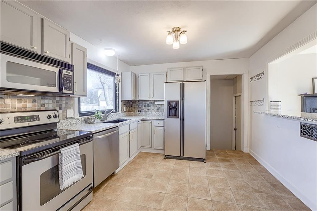 8726 Conser Drive — photo 9