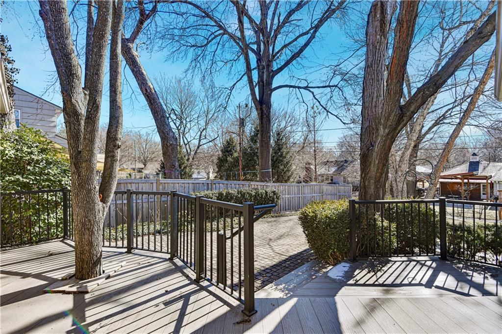 7611 W 99th Terrace — photo 35