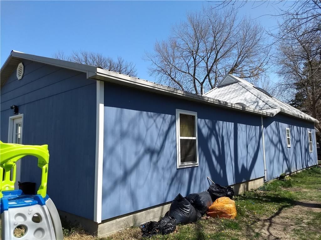 412 S First Street — photo 17