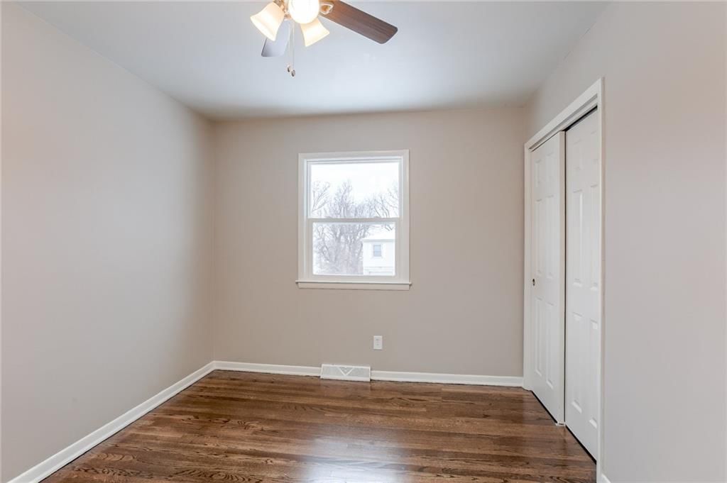 9413 White Avenue — photo 14