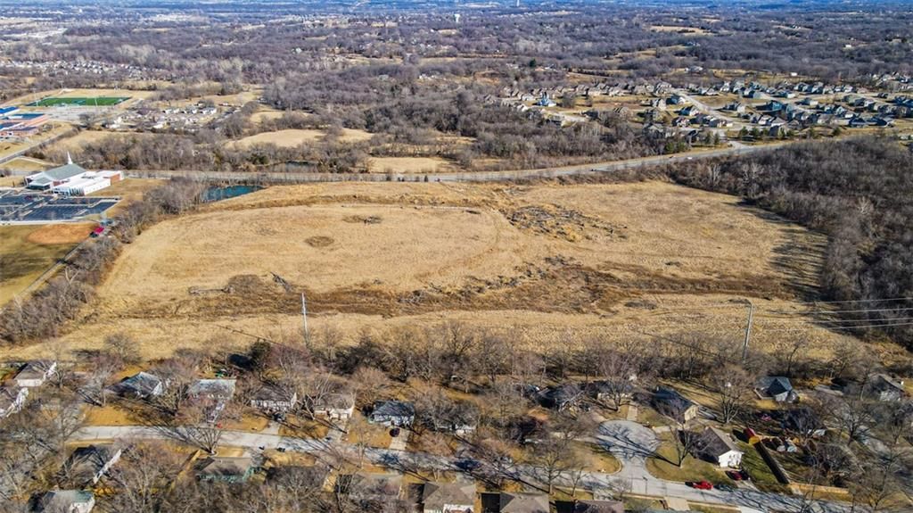 1471 SE Adams Dairy Parkway — photo 14