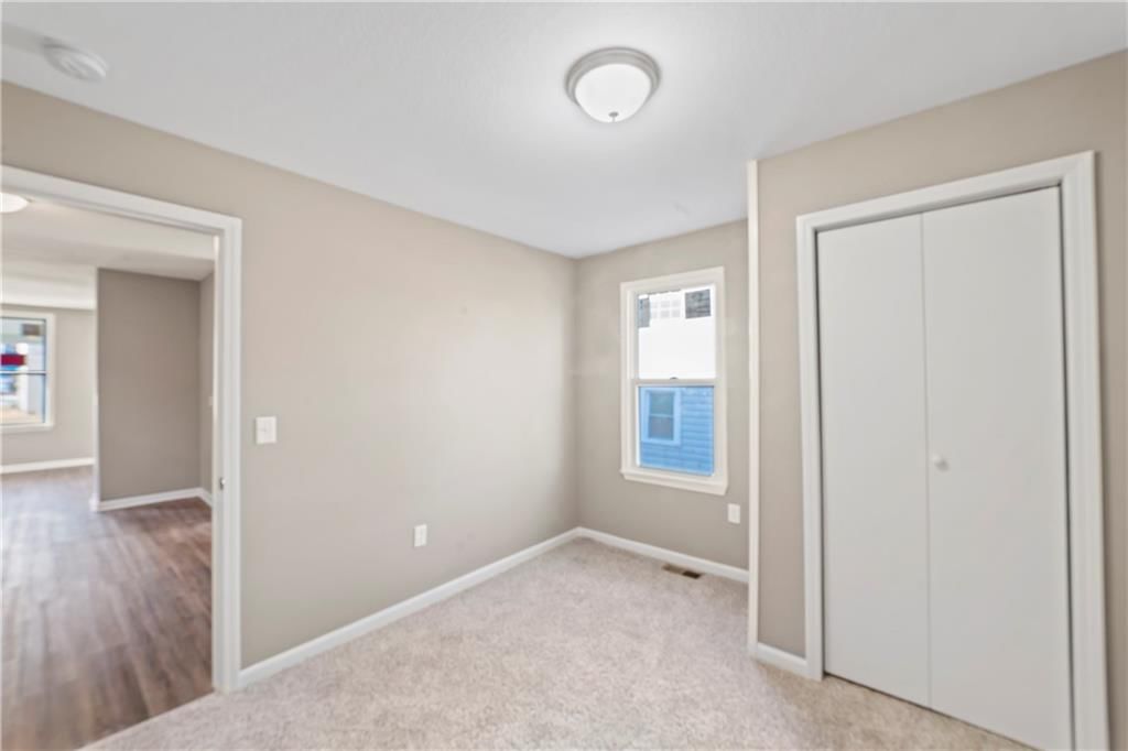 17 S Iowa Street — photo 17