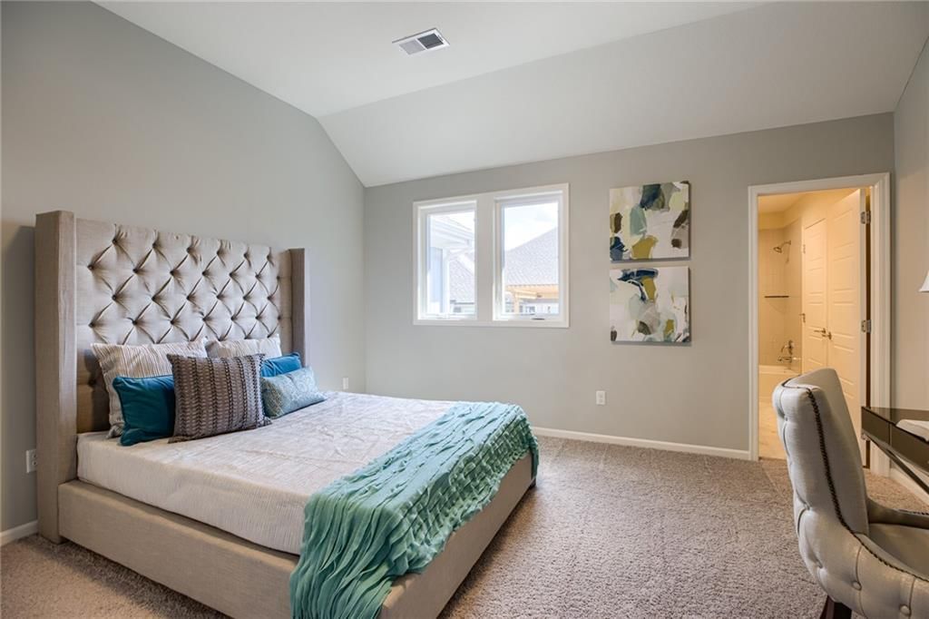 2819 W 175th Terrace — photo 34