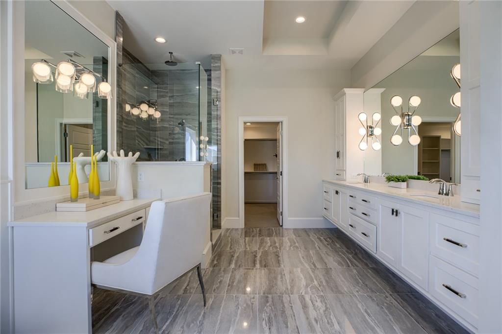 2819 W 175th Terrace — photo 42