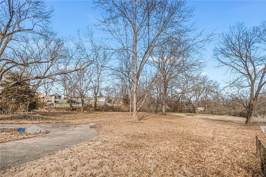 3015 N 47 Street — photo 8