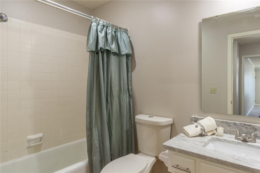15304 Foster N/A — photo 25