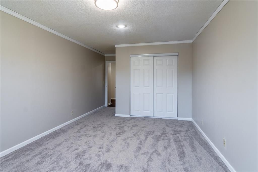 15304 Foster N/A — photo 29