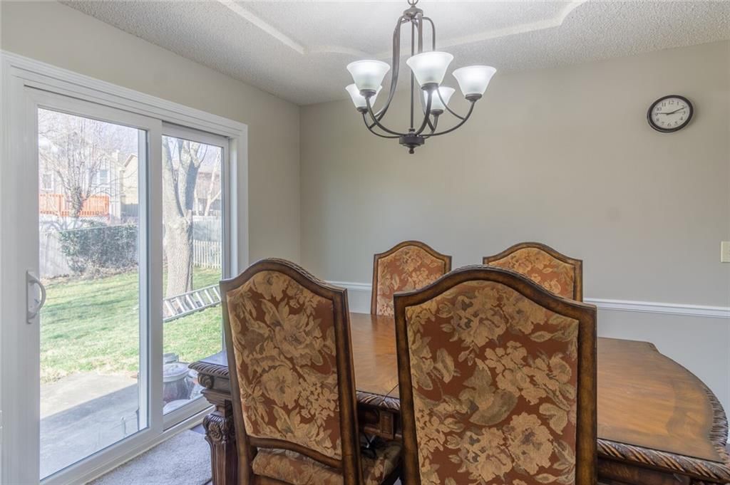 15304 Foster N/A — photo 9