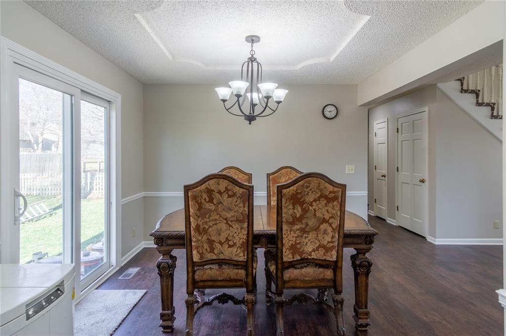 15304 Foster N/A — photo 10