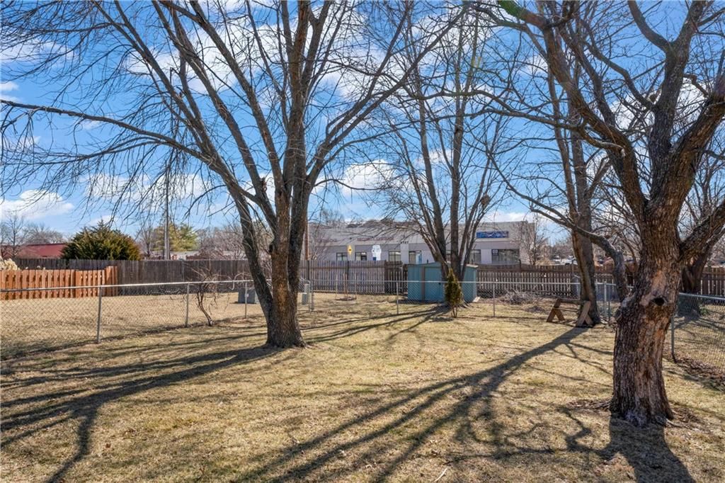 3717 Pinnacle Court — photo 24