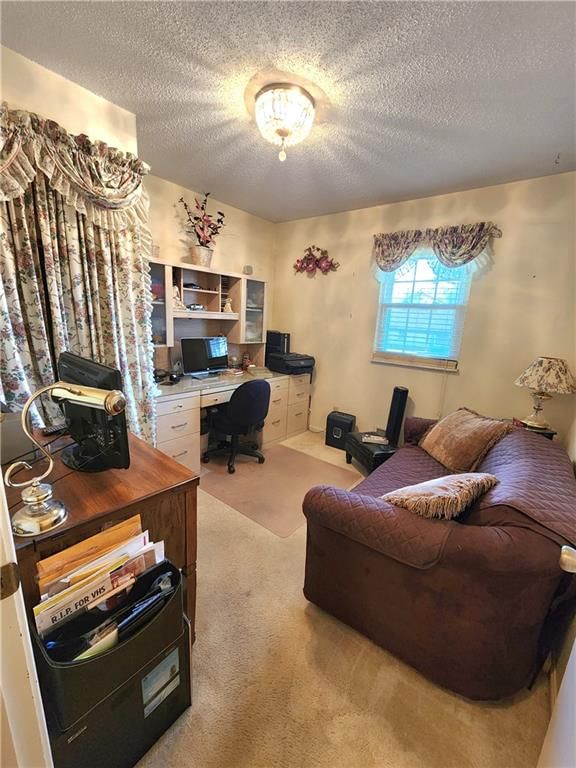 2708 NE 67th Place — photo 17