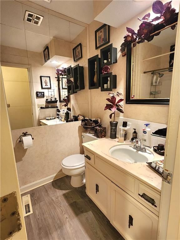 2708 NE 67th Place — photo 18