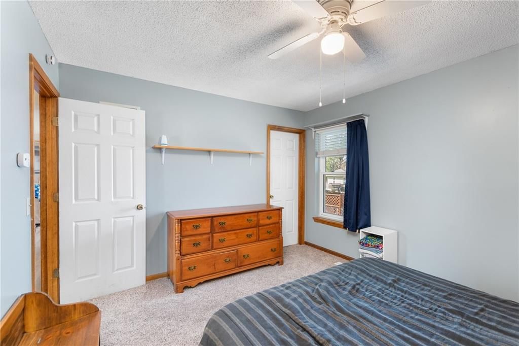 708 N Grove Street — photo 12
