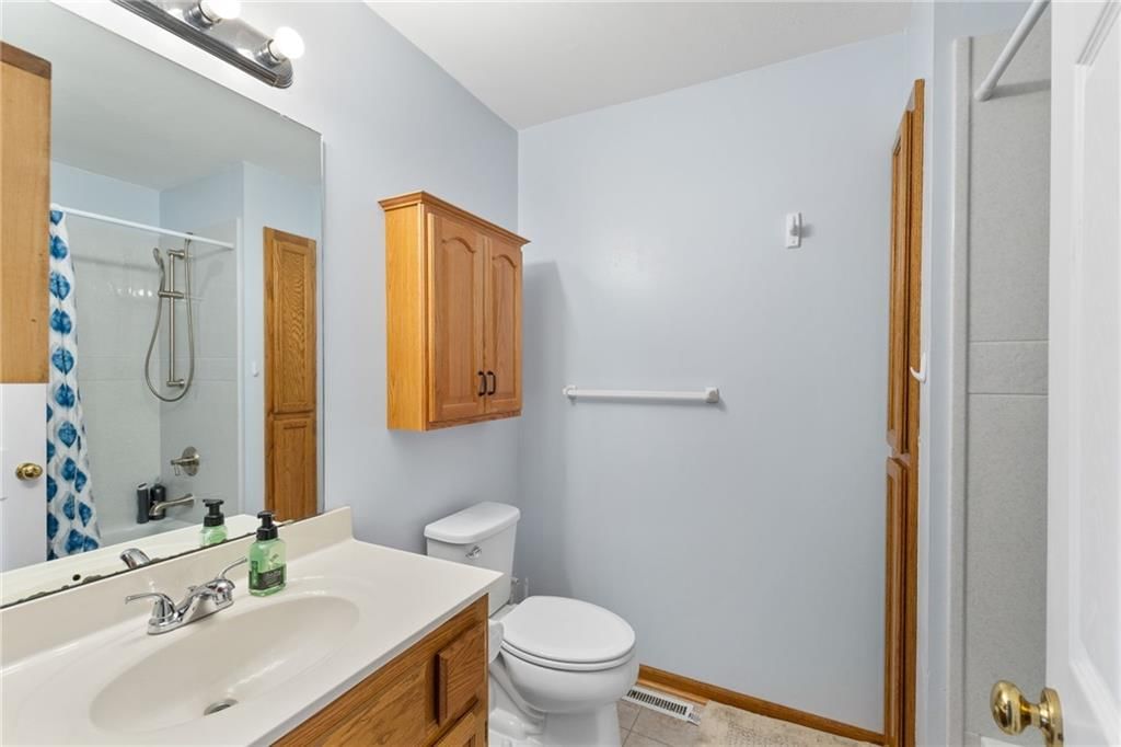 708 N Grove Street — photo 18