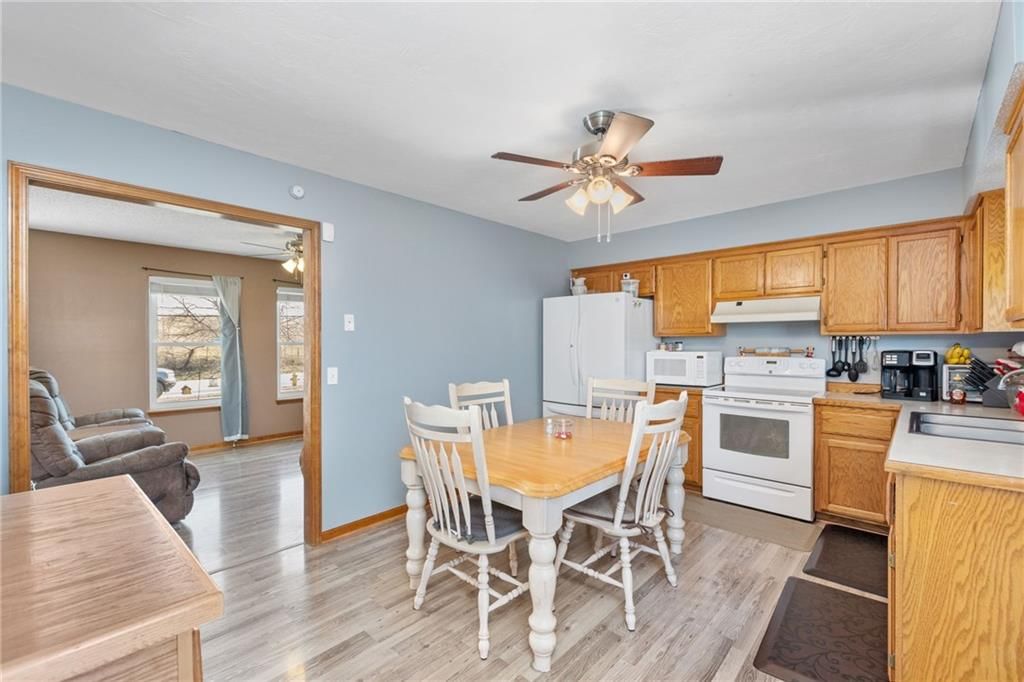 708 N Grove Street — photo 10