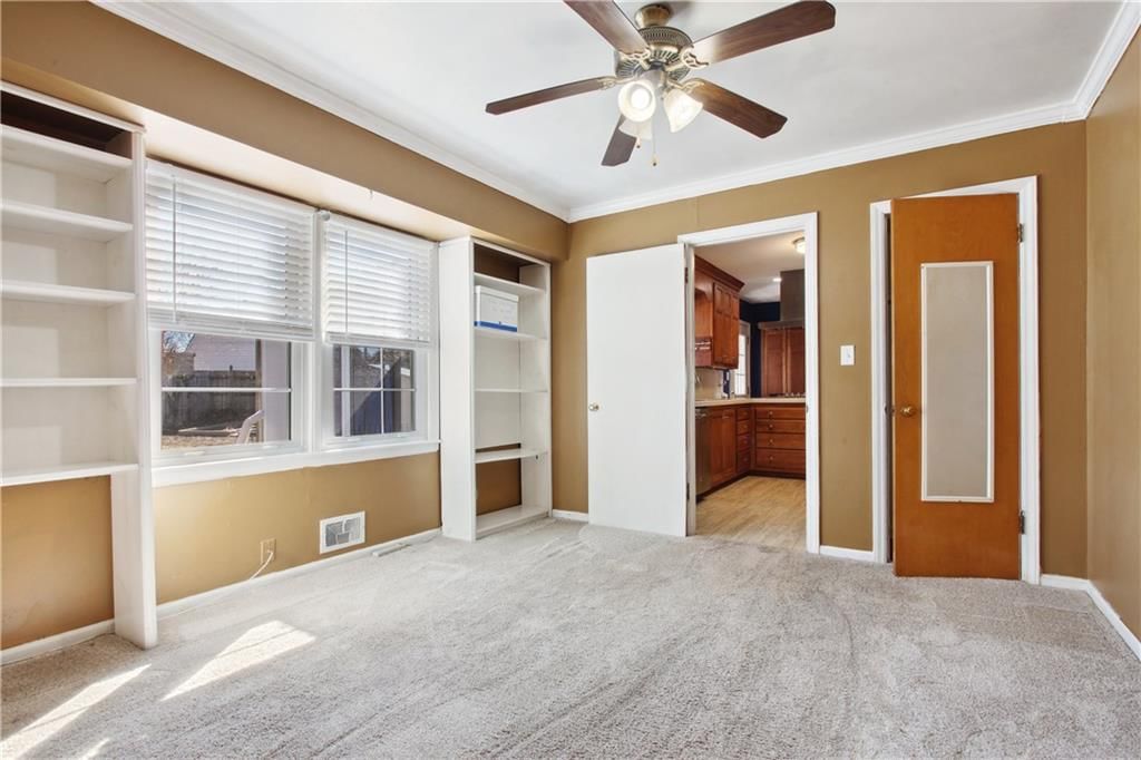 4801 Blue Ridge Boulevard — photo 12
