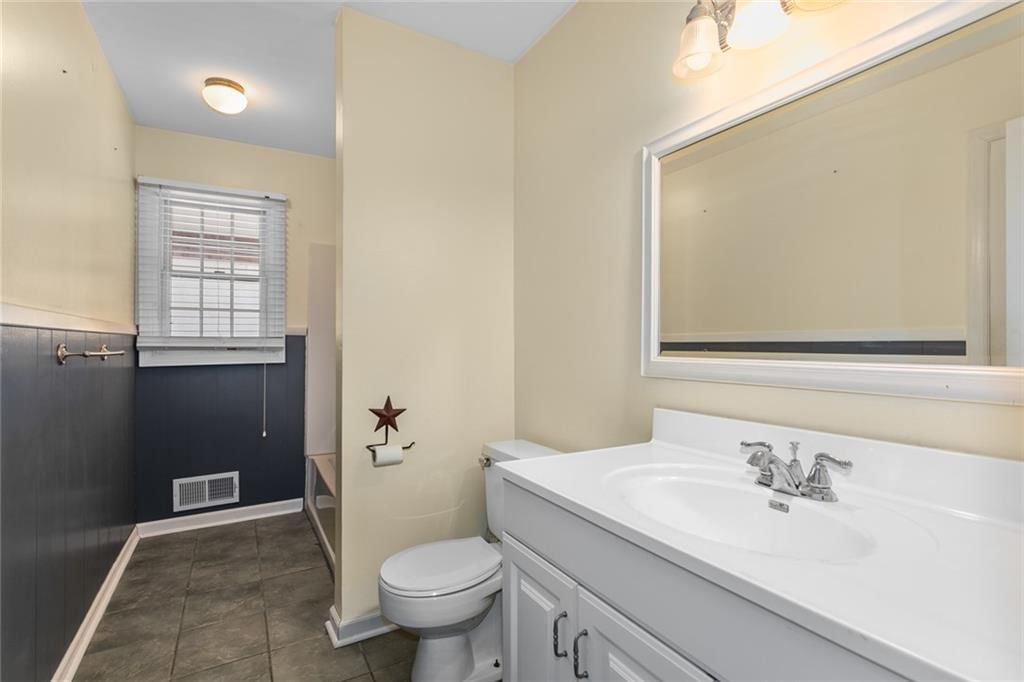 5711 W 92nd Terrace — photo 22