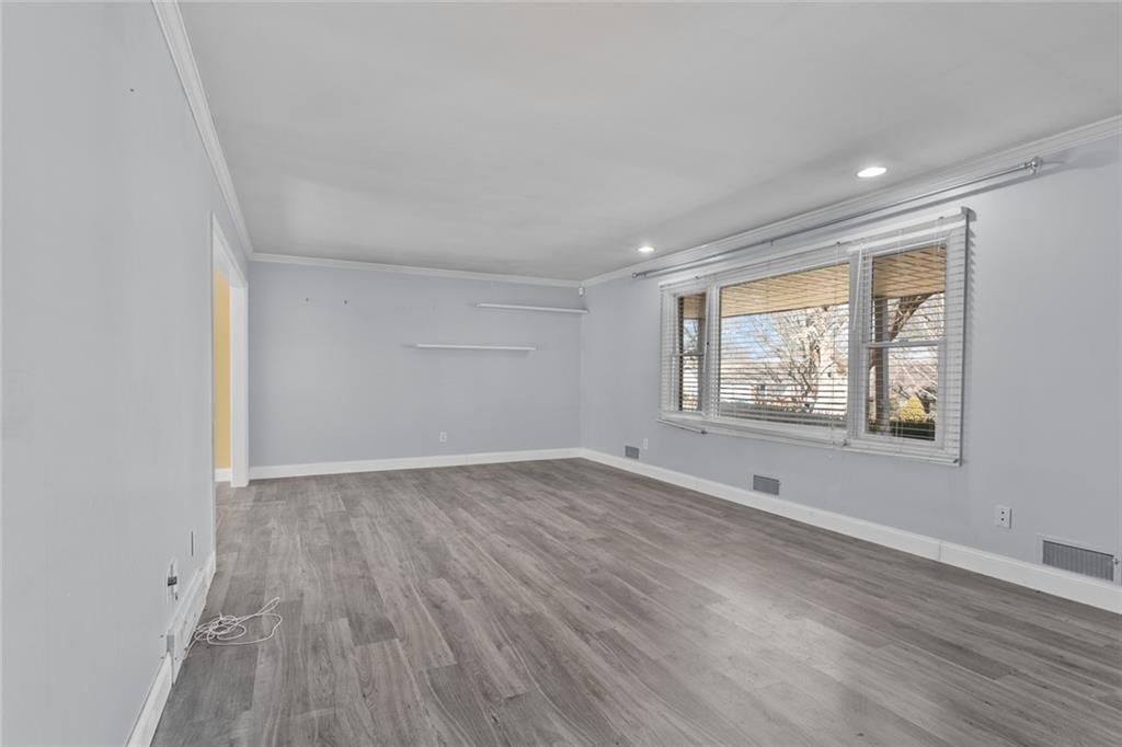5711 W 92nd Terrace — photo 6