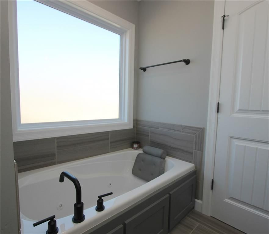 1207 Schroeder Court — photo 24