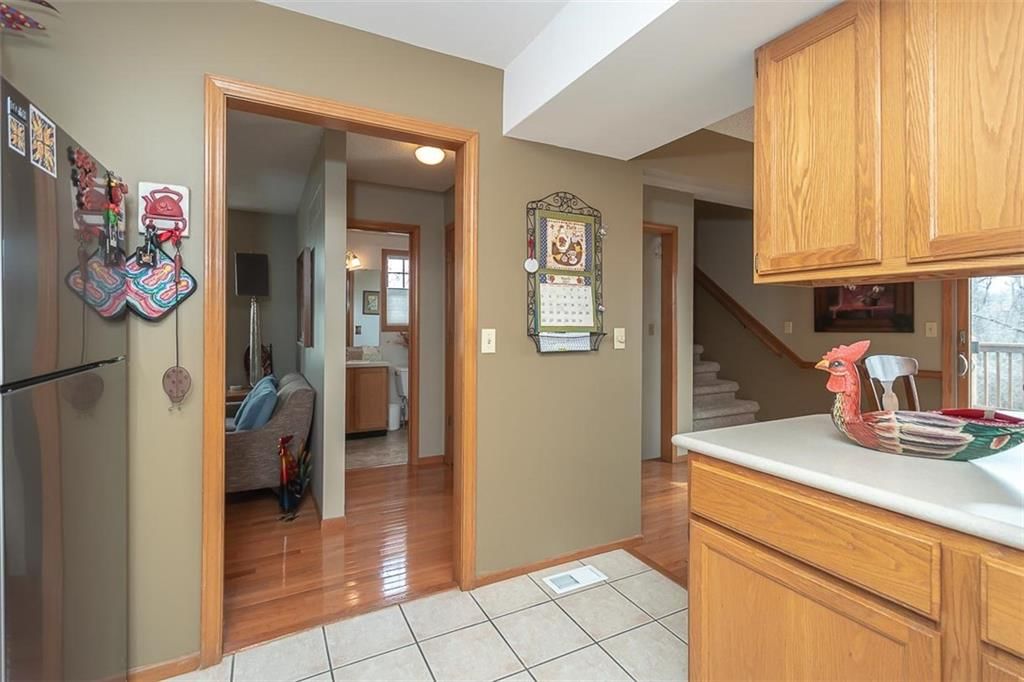 924 Alma Court — photo 11