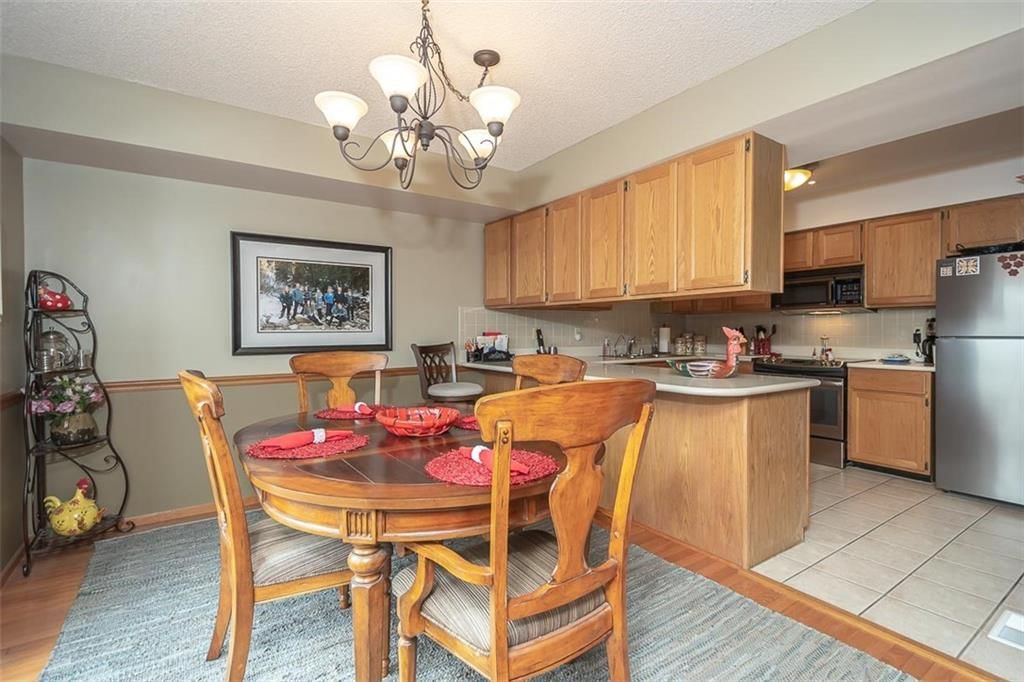 924 Alma Court — photo 15
