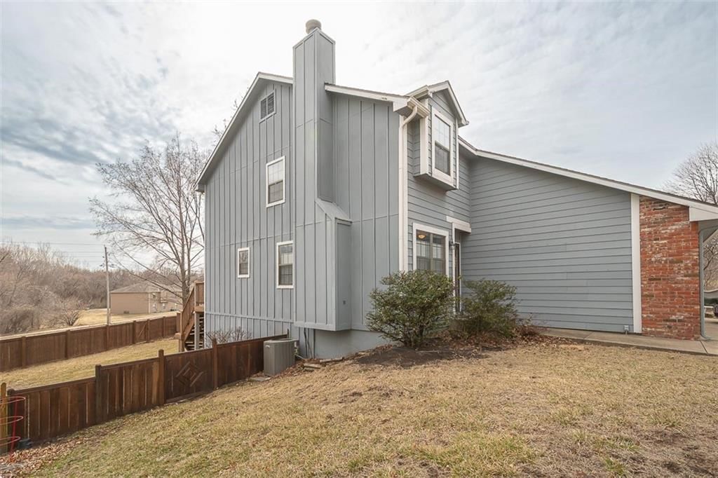924 Alma Court — photo 33