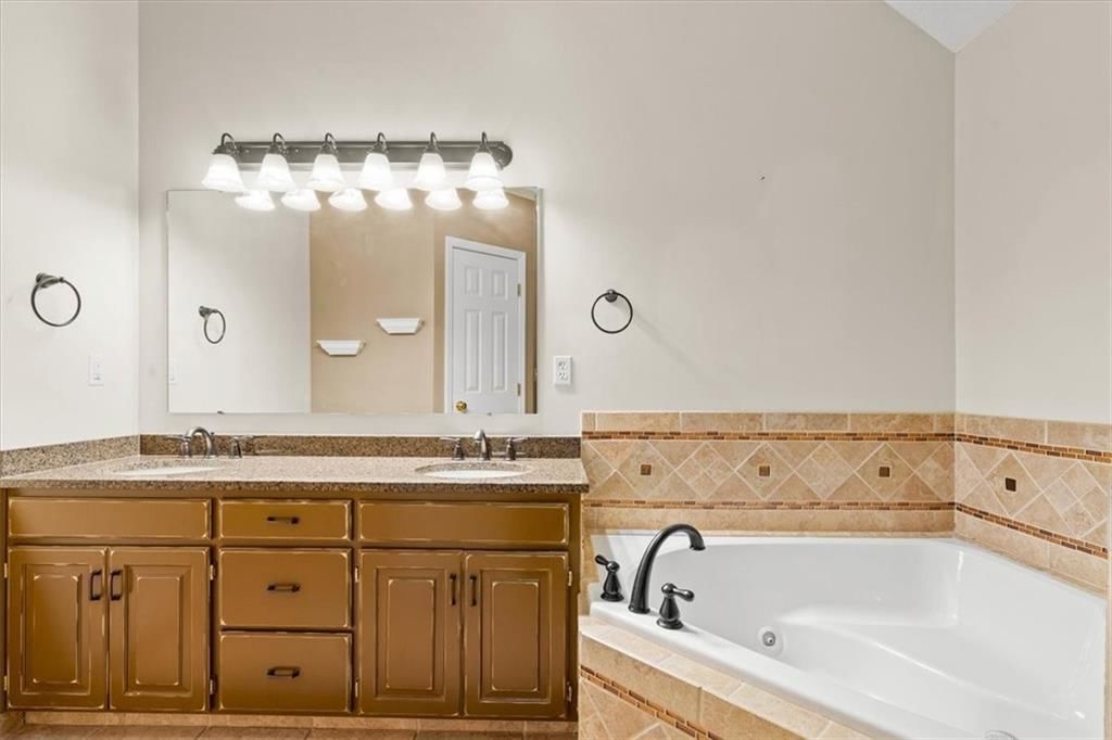 12198 S Prairie Creek Parkway — photo 30
