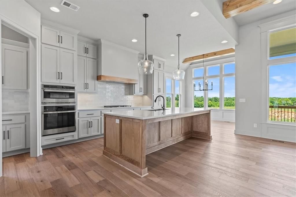 10050 Aurora Street — photo 10