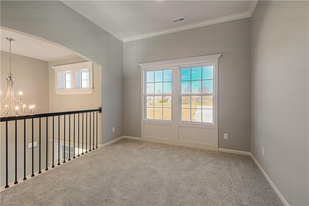 9731 N Laurel Avenue — photo 26
