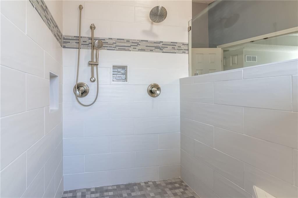 2312 River Spring Road — photo 23