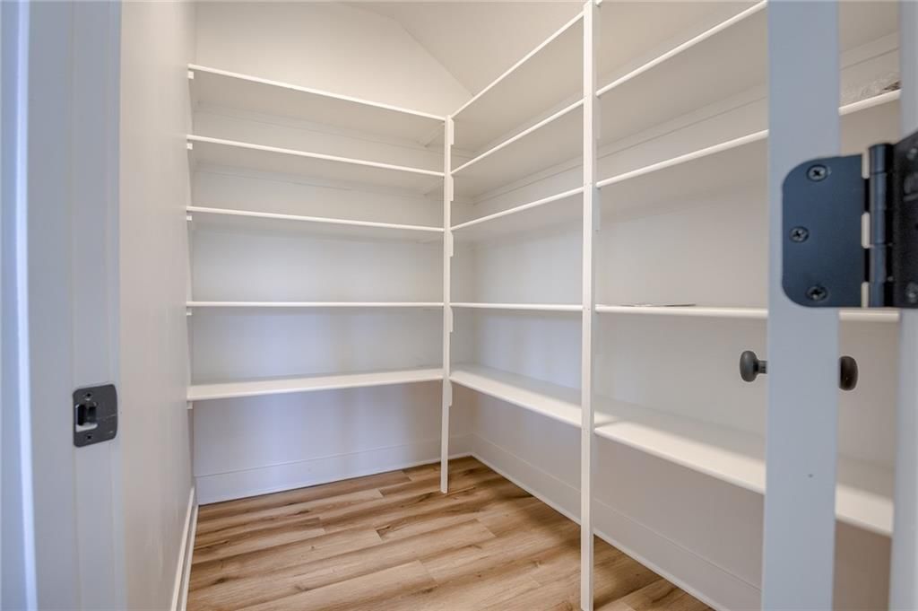 8497 Primrose Street — photo 12