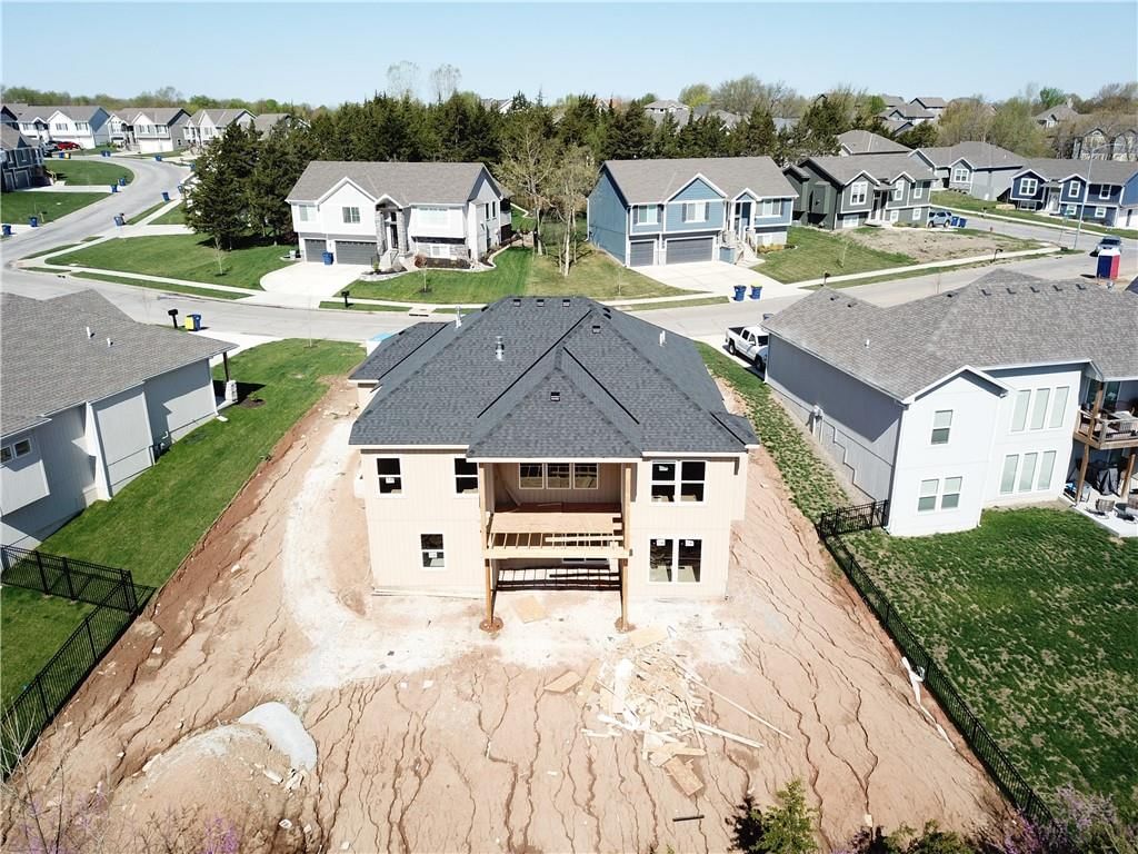 8497 Primrose Street — photo 3