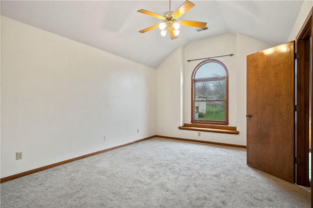 6494 Valley Drive — photo 19