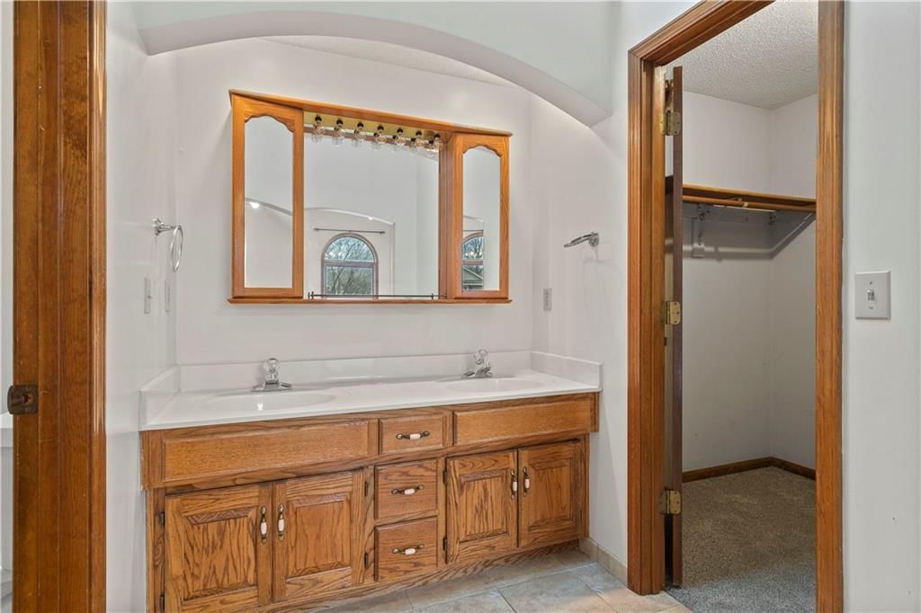 6494 Valley Drive — photo 21