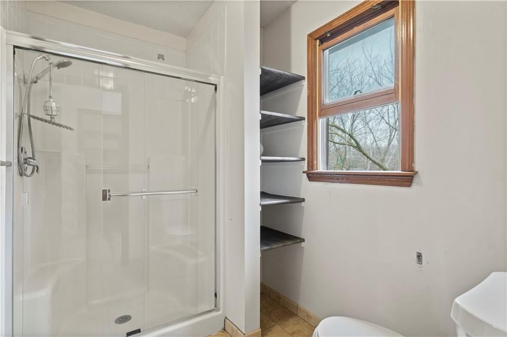 6494 Valley Drive — photo 23